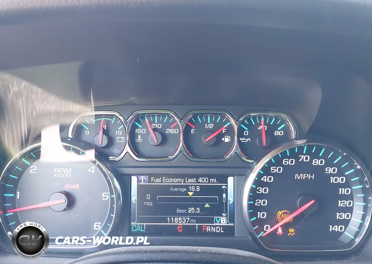 2018 Chevrolet Tahoe Premier VIN:1GNSKCKC2JR165340 - 7