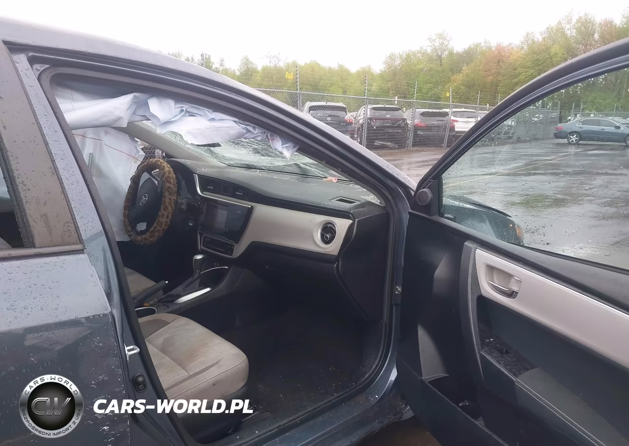 2017 Toyota Corolla Le VIN:2T1BURHEXHC924819 - 5
