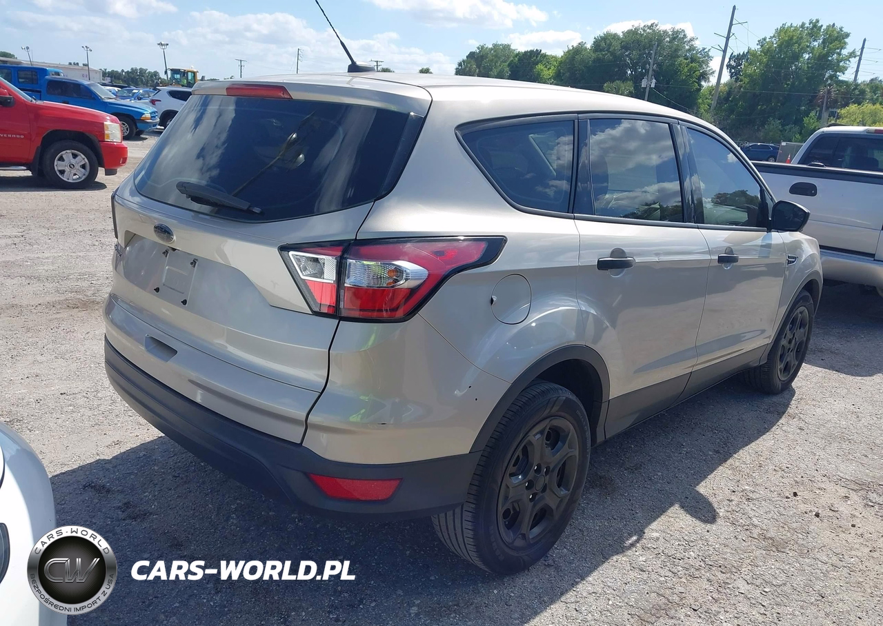 2018 Ford Escape S VIN:1FMCU0F70JUB35913 - 4