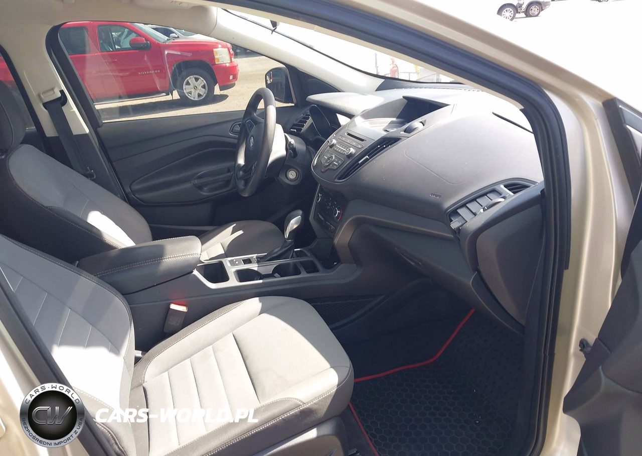 2018 Ford Escape S VIN:1FMCU0F70JUB35913 - 5