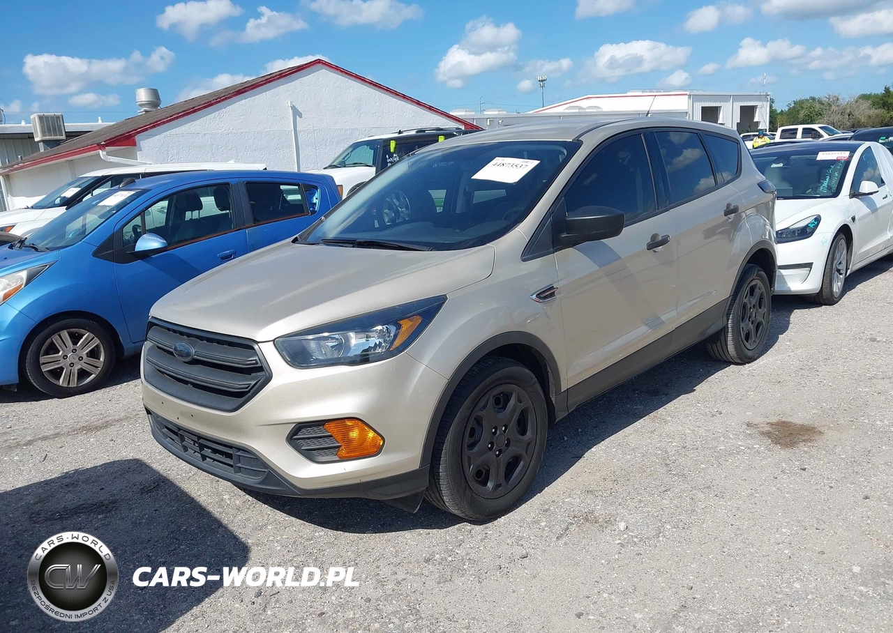 2018 Ford Escape S VIN:1FMCU0F70JUB35913 - 6