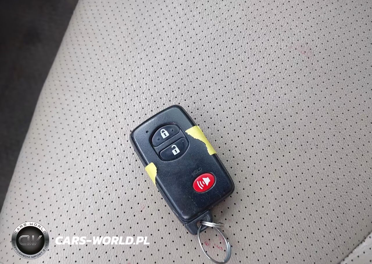 2009 Toyota Rav4 Limited V6 VIN:JTMBK31V09D007938 - 11