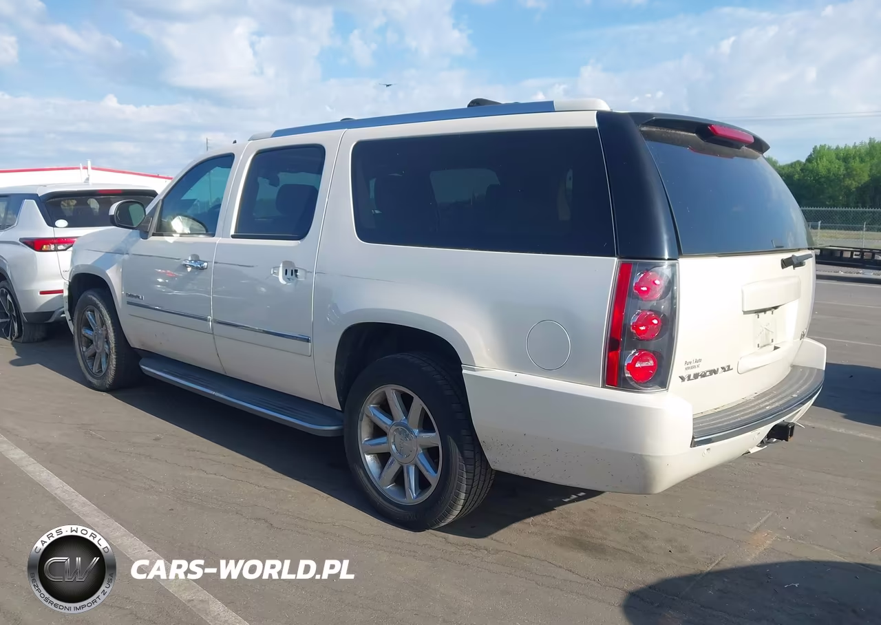 2013 GMC Yukon Xl 1500 Denali VIN:1GKS2MEF5DR275117 - 3