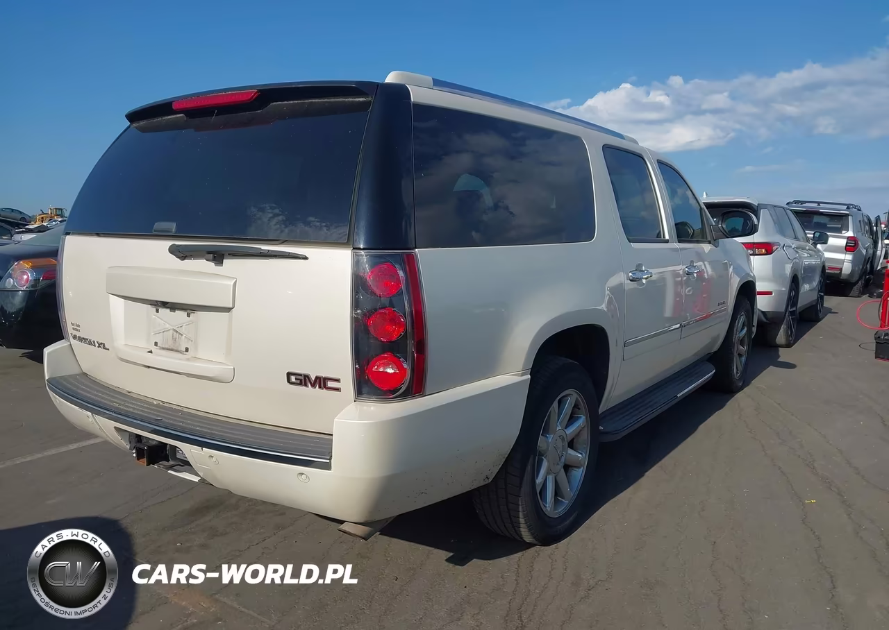 2013 GMC Yukon Xl 1500 Denali VIN:1GKS2MEF5DR275117 - 4
