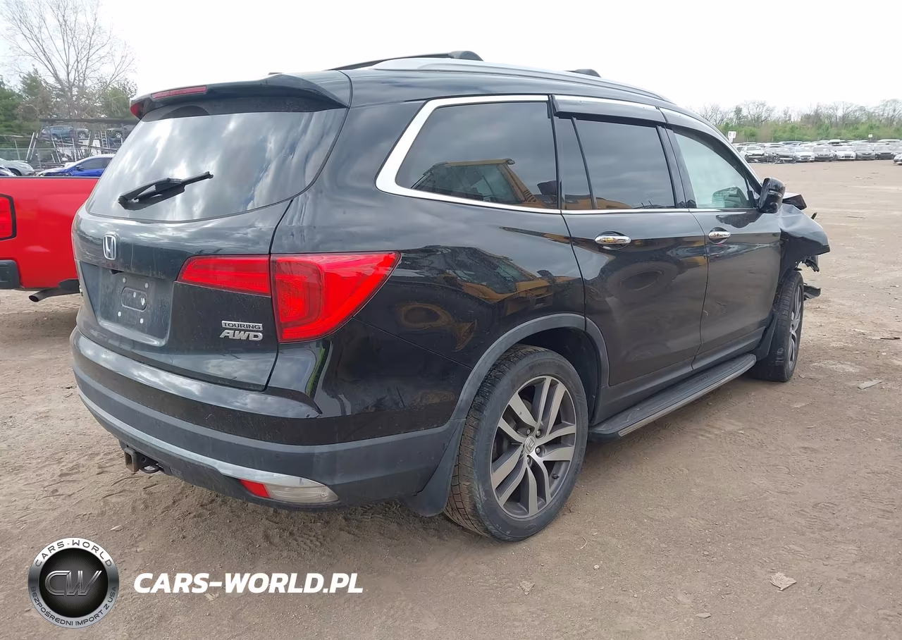 2017 Honda Pilot Touring VIN:5FNYF6H94HB037489 - 4