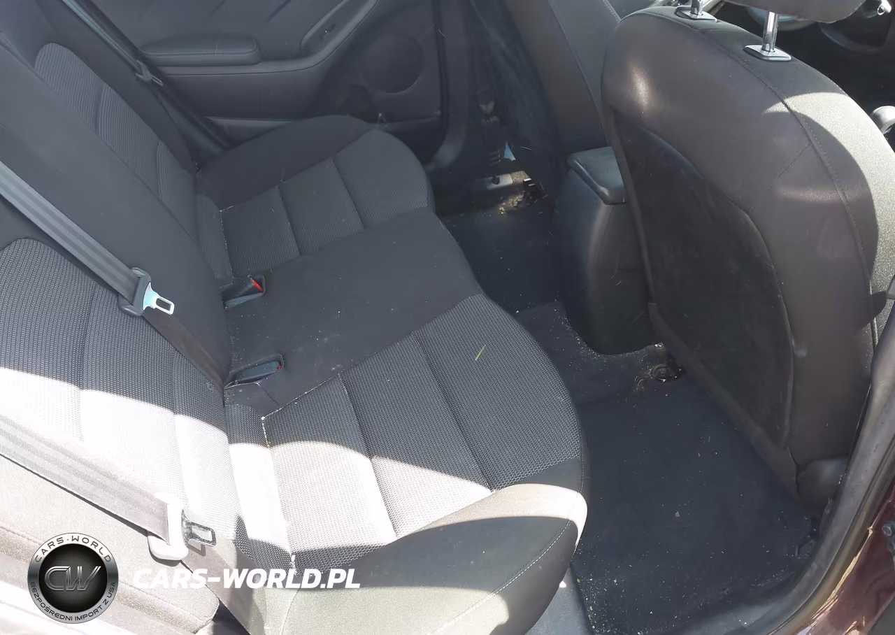 2017 Kia Forte Lx VIN:3KPFK4A78HE048324 - 8