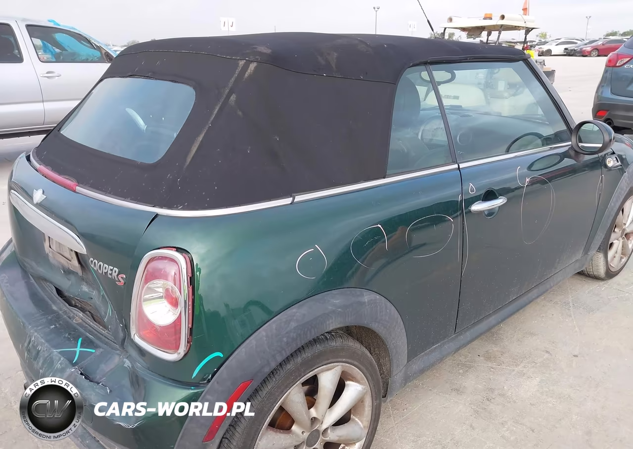 2013 Mini Convertible Cooper S VIN:WMWZP3C53DT705615 - 18
