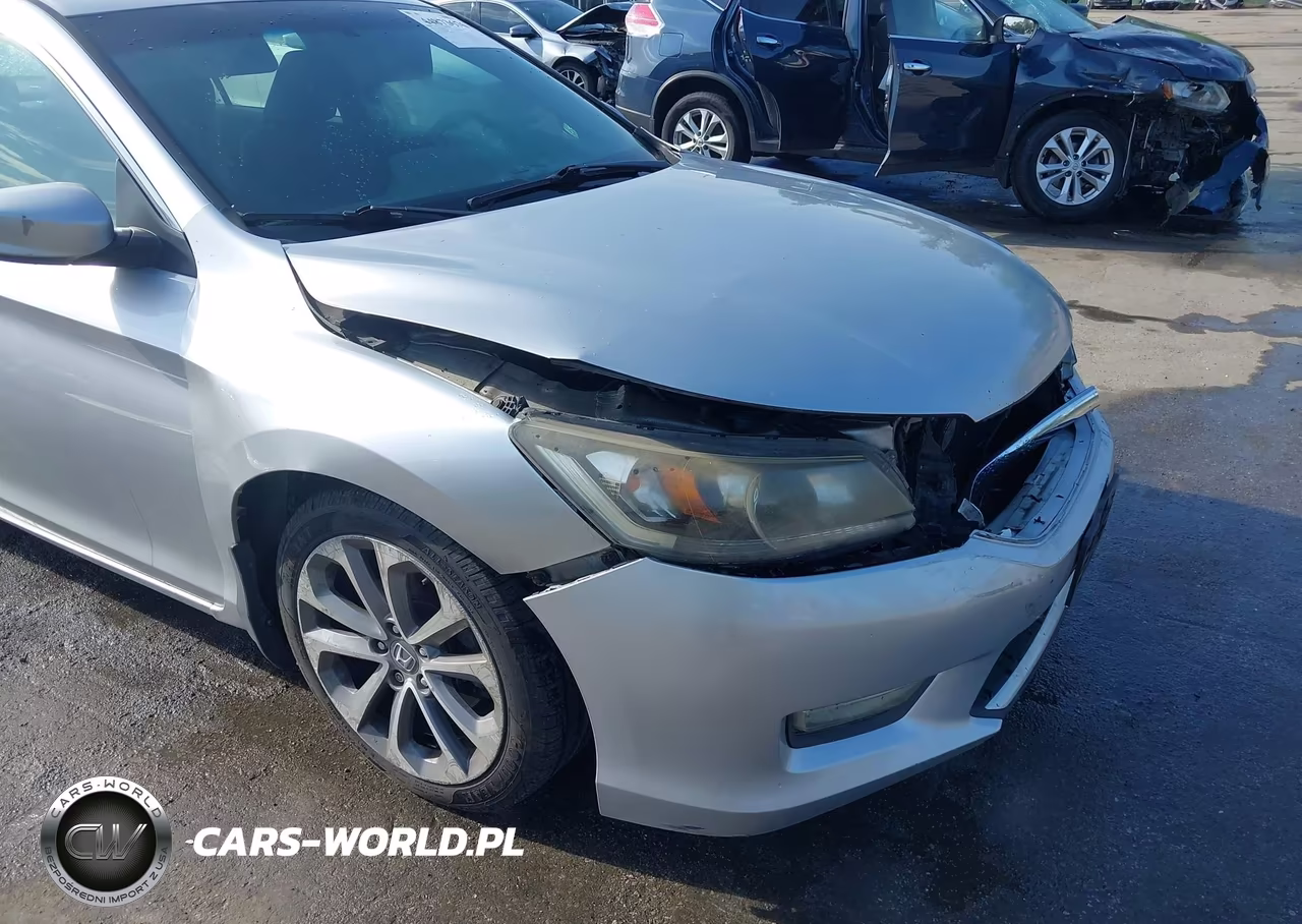2013 Honda Accord Sport VIN:1HGCR2F58DA088458 - 18