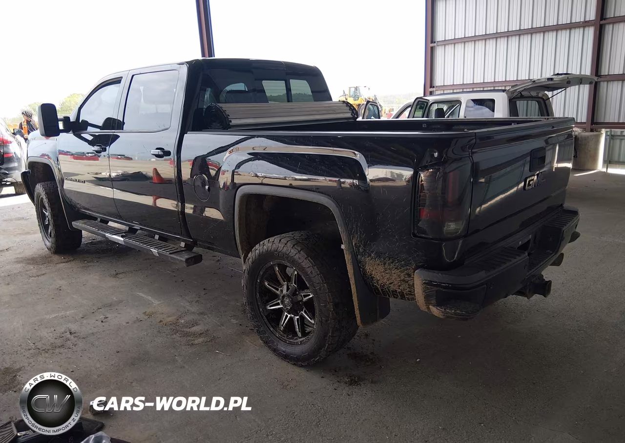 2015 GMC Sierra 2500Hd Denali VIN:1GT120EG1FF118343 - 3