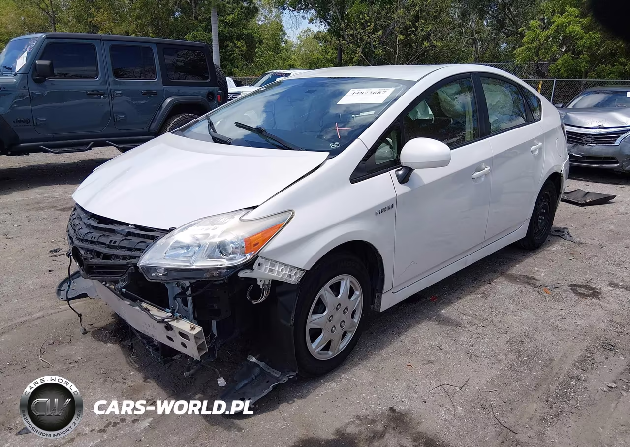2015 Toyota Prius Two VIN:JTDKN3DU2F0452095 - 2