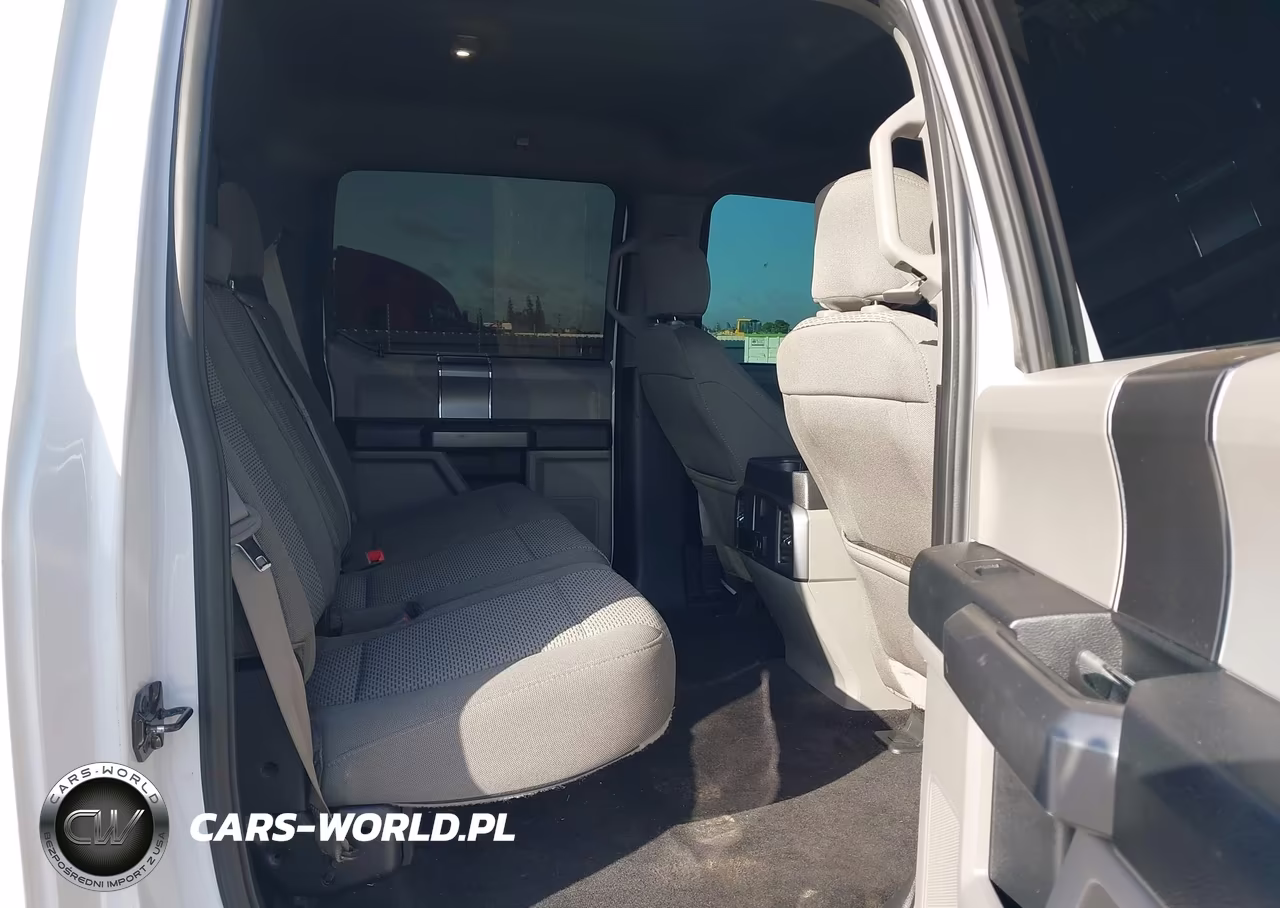 2018 Ford F-150 Xlt VIN:1FTEW1E59JKD38677 - 8