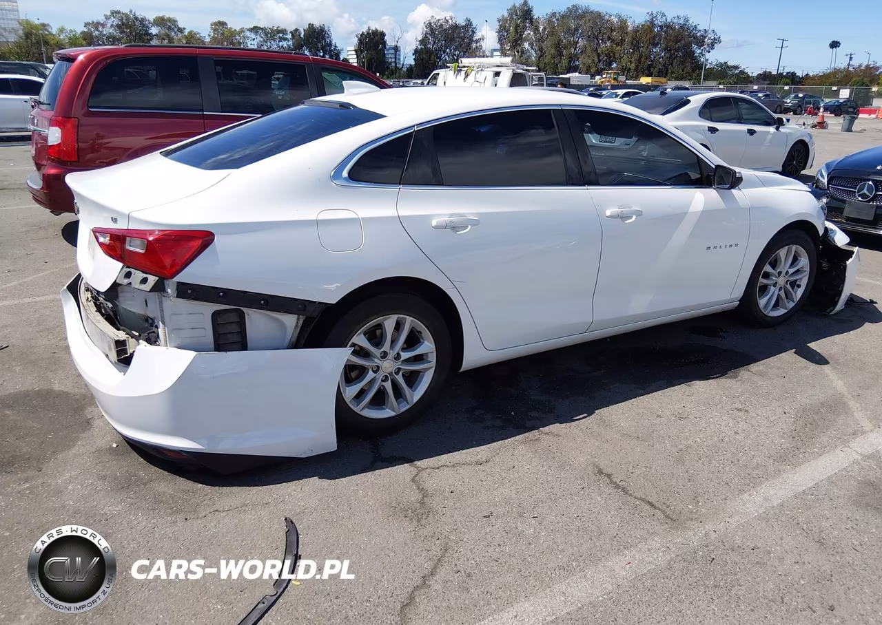 2017 Chevrolet Malibu 1Lt VIN:1G1ZE5ST3HF207948 - 4