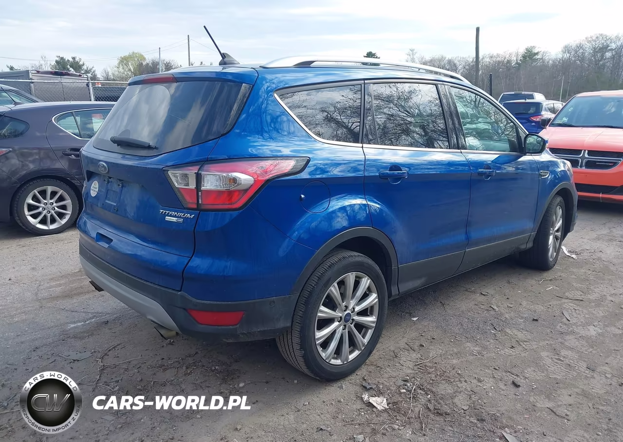 2018 Ford Escape Titanium VIN:1FMCU9J97JUA57840 - 4