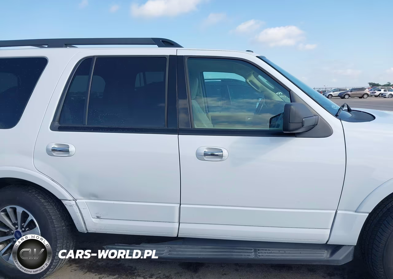 2016 Ford Expedition Xlt VIN:1FMJU1HT4GEF56043 - 13