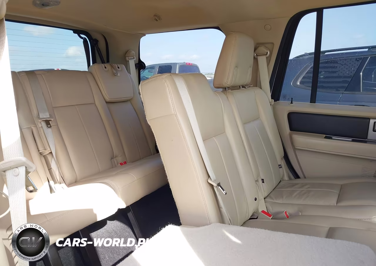 2016 Ford Expedition Xlt VIN:1FMJU1HT4GEF56043 - 8