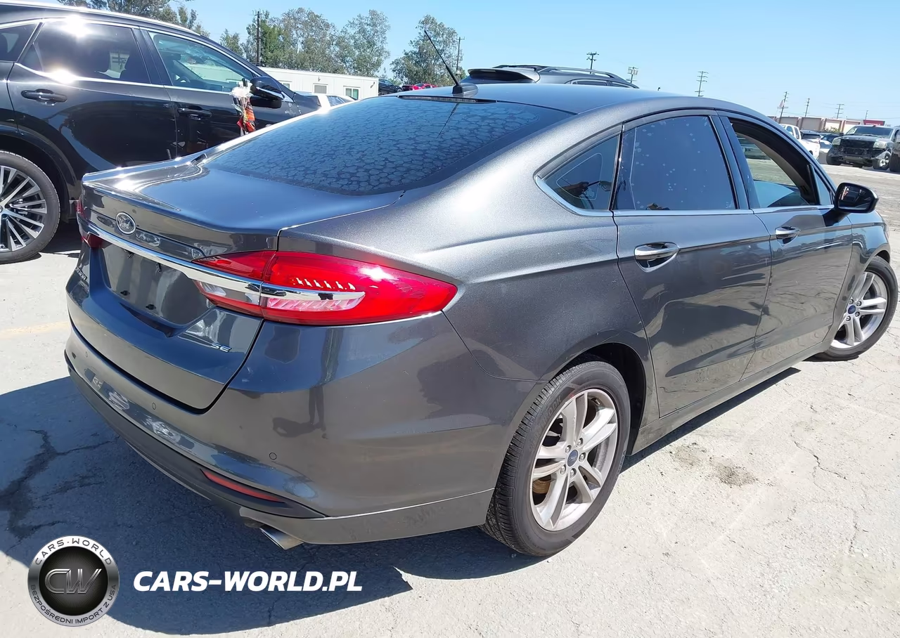 2018 Ford Fusion Se VIN:3FA6P0H71JR177025 - 4