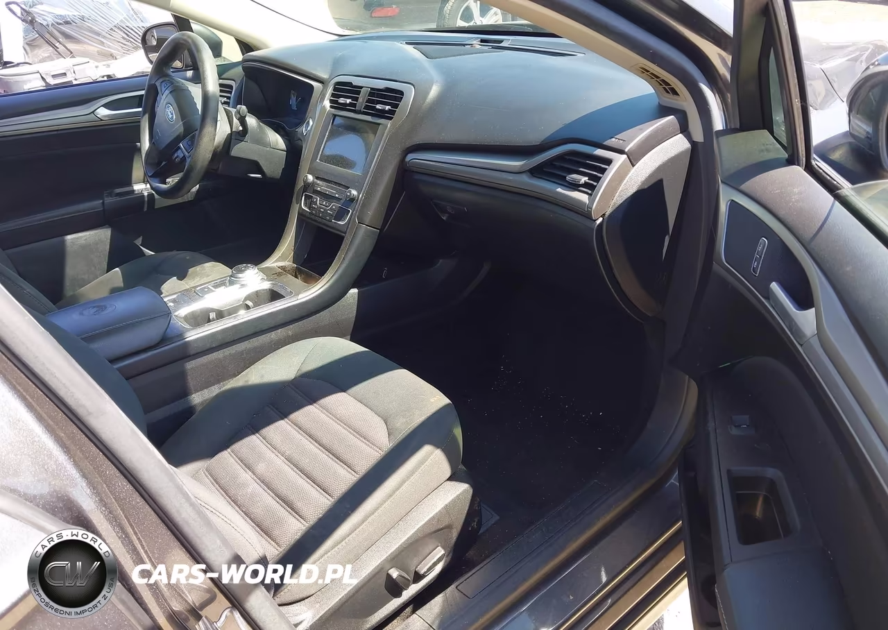 2018 Ford Fusion Se VIN:3FA6P0H71JR177025 - 5