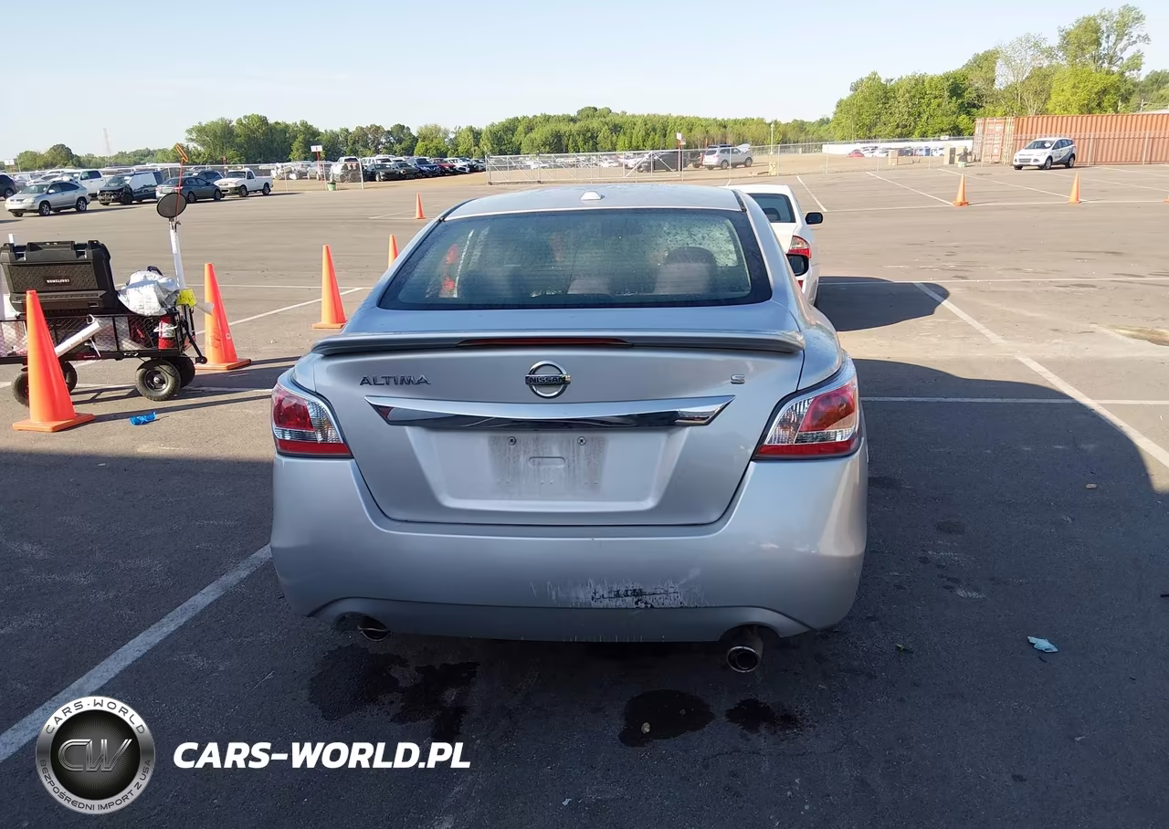 2015 Nissan Altima 2.5 S VIN:1N4AL3AP3FC569561 - 17