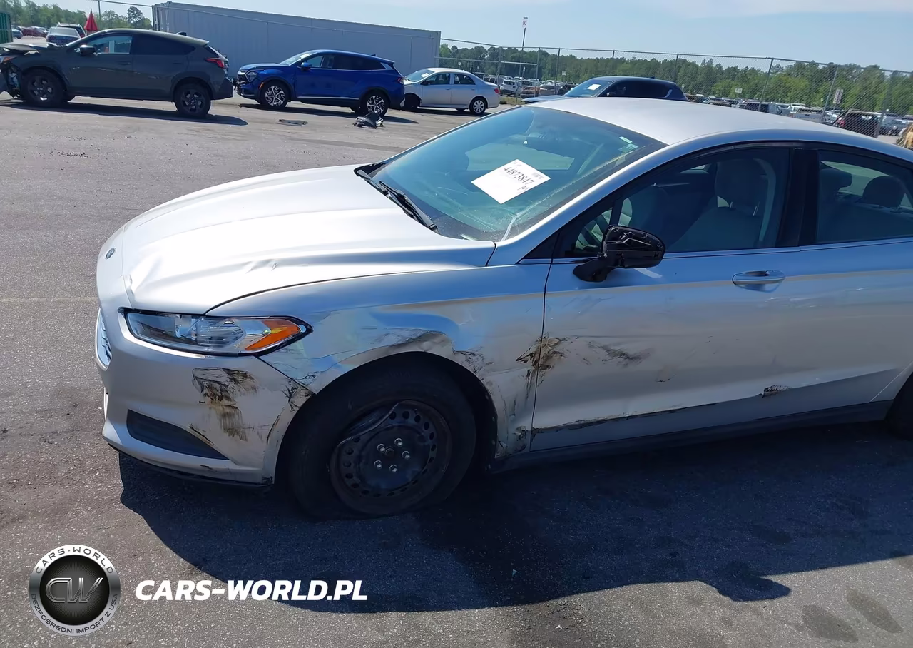 2013 Ford Fusion S VIN:3FA6P0G72DR158554 - 6