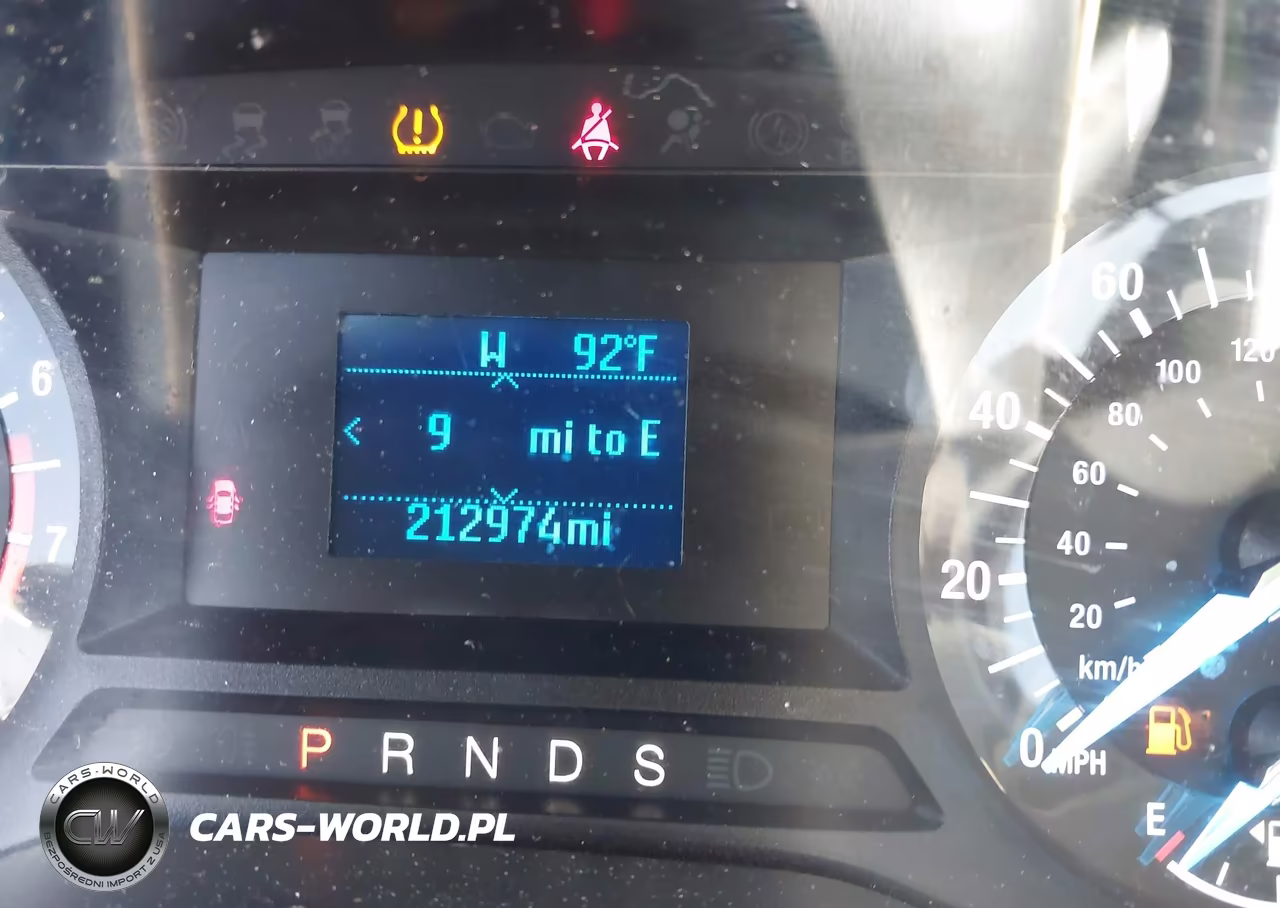 2013 Ford Fusion S VIN:3FA6P0G72DR158554 - 7