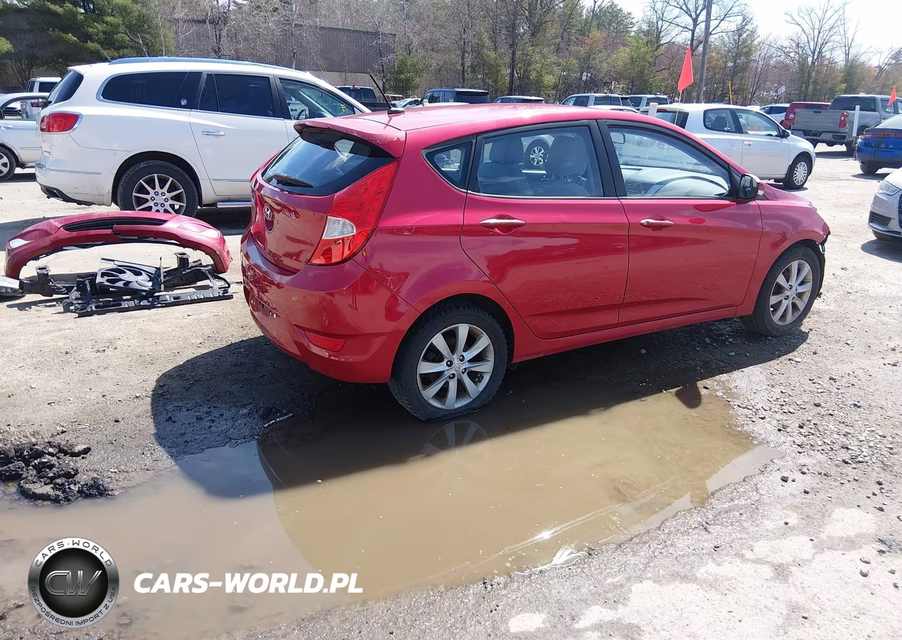 2014 Hyundai Accent Se VIN:KMHCU5AEXEU175103 - 4