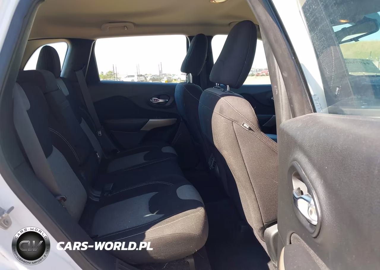 2017 Jeep Cherokee Sport VIN:1C4PJMAS0HD229883 - 8
