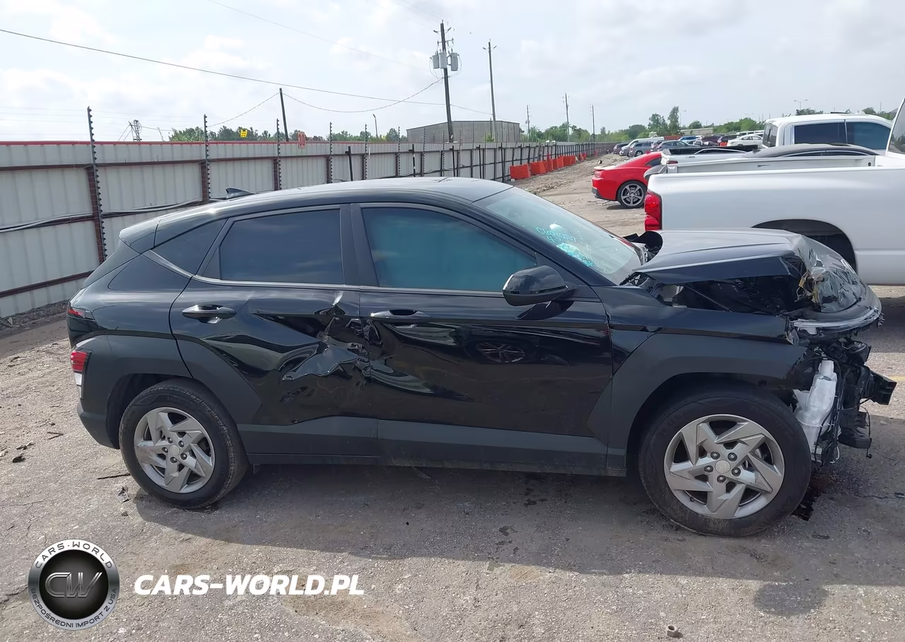 2025 Hyundai Kona Se VIN:KM8HA3AB1SU261274 - 13