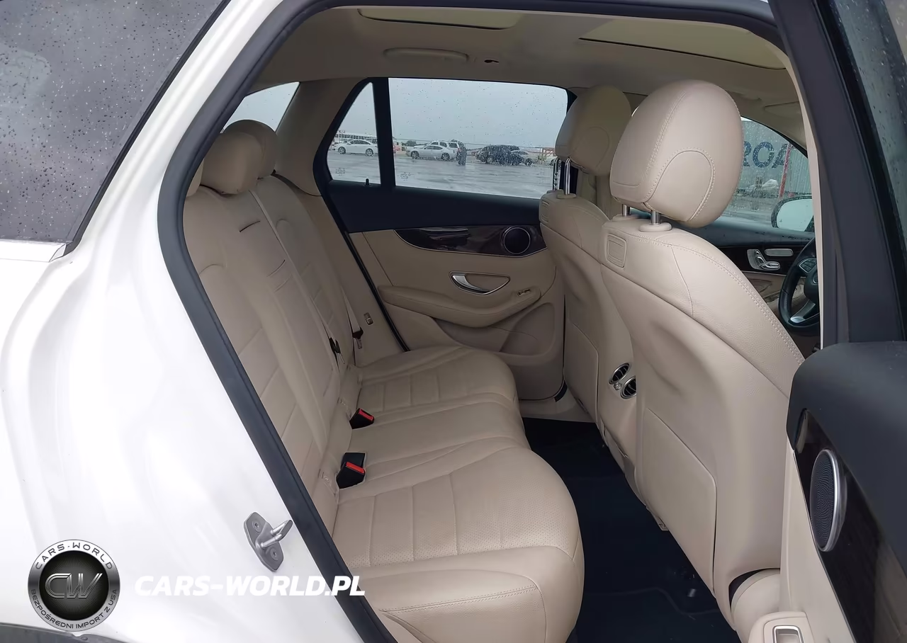 2018 Mercedes-Benz Glc 300 VIN:WDC0G4JB5JV111211 - 8