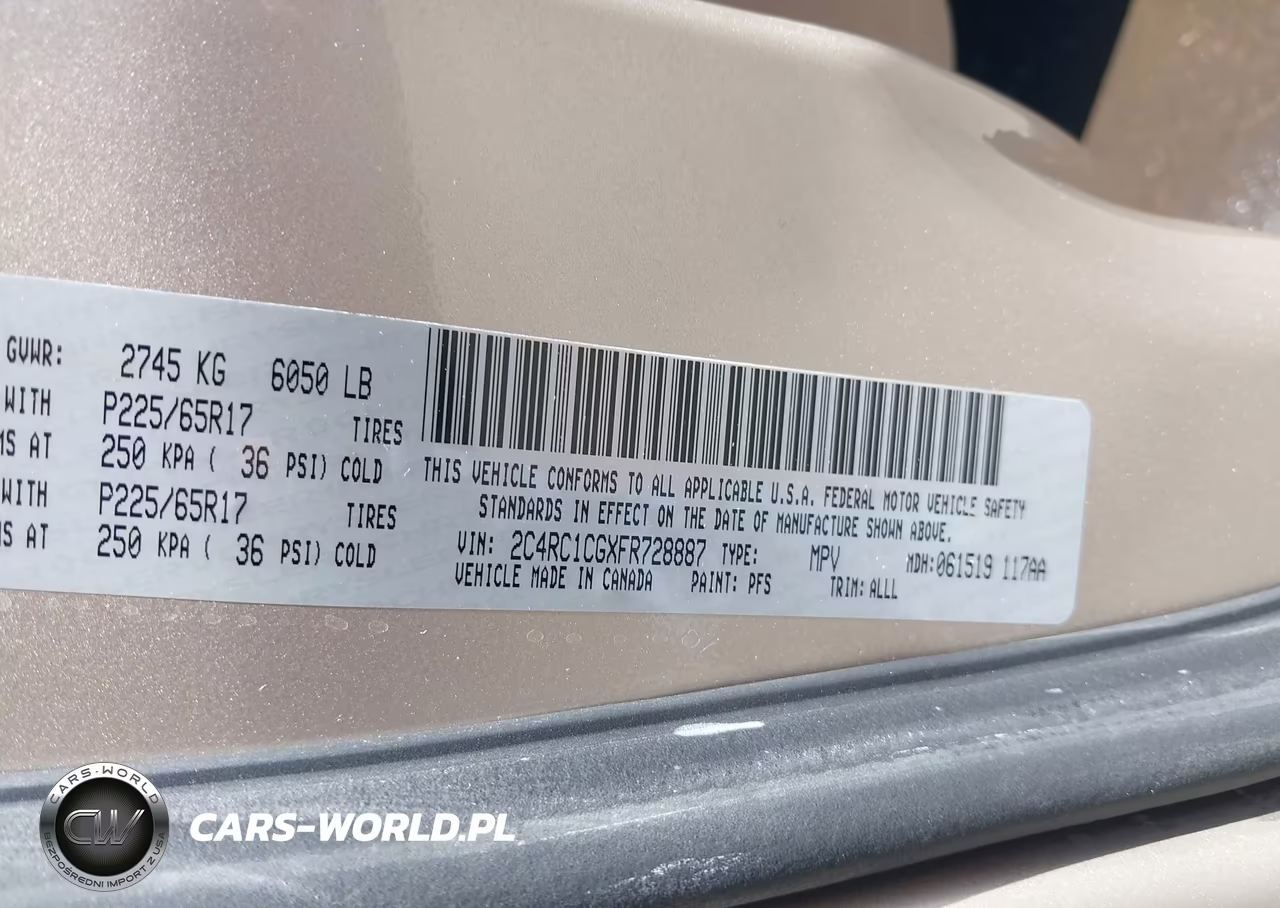 2015 Chrysler Town & Country Touring-L VIN:2C4RC1CGXFR728887 - 9