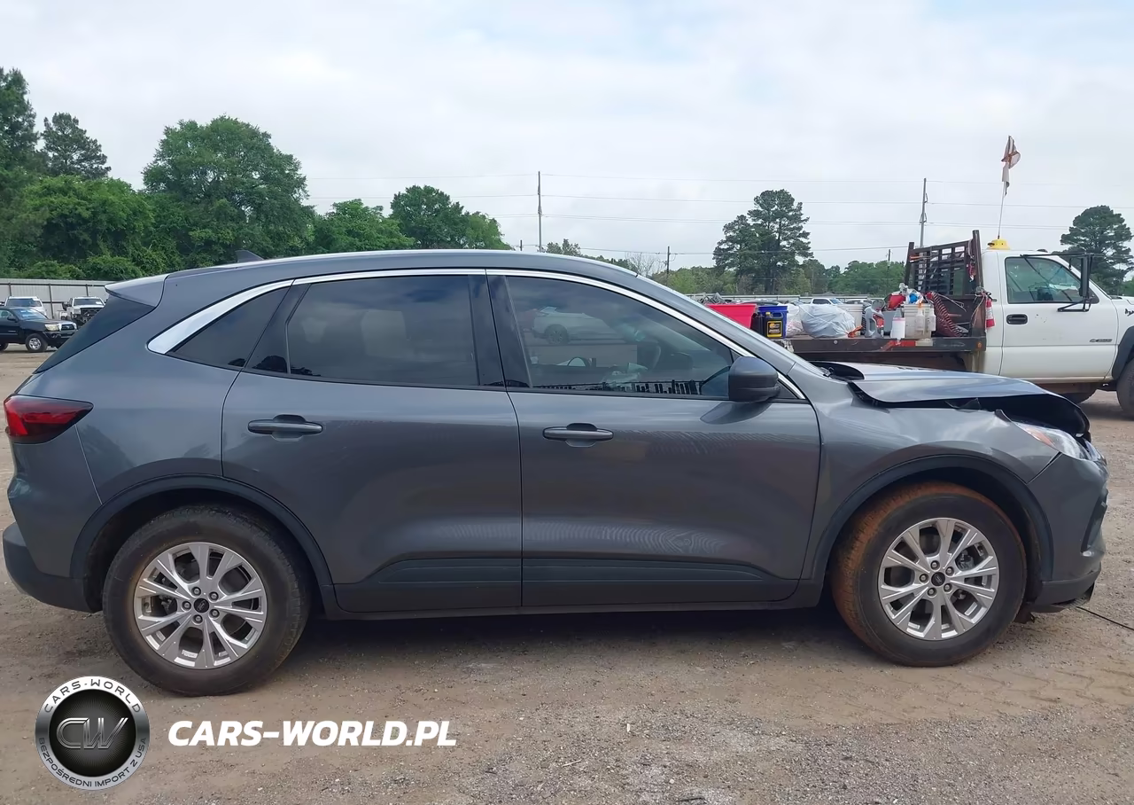 2023 Ford Escape Active VIN:1FMCU0GN6PUB29636 - 13