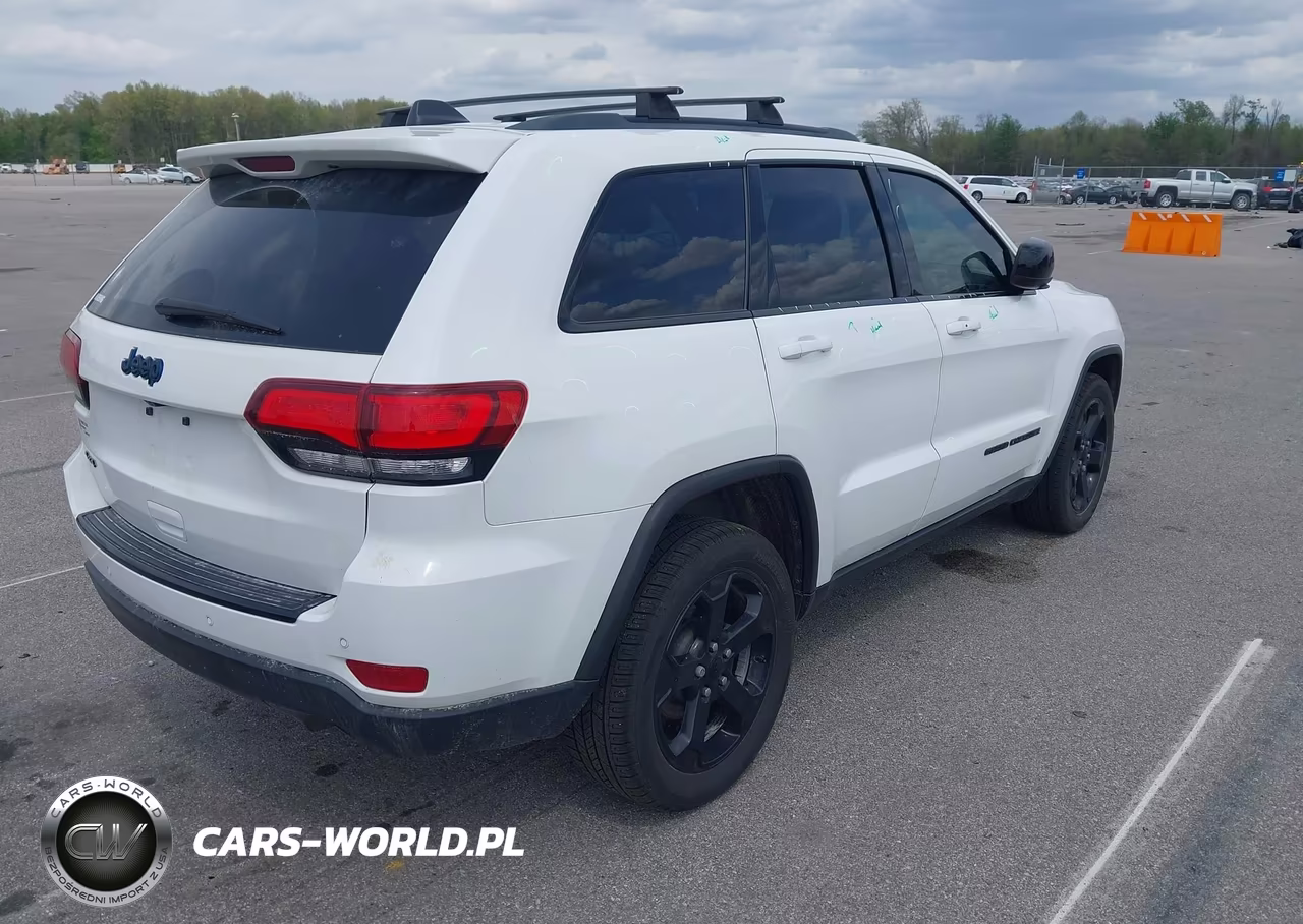2018 Jeep Grand Cherokee Upland 4X4 VIN:1C4RJFAG6JC394445 - 4