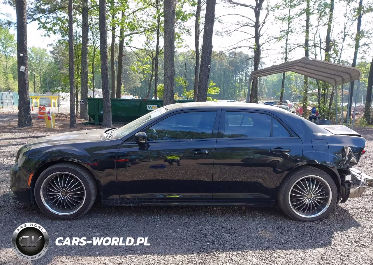 2015 Chrysler 300 300S VIN:2C3CCABT6FH921066 - 15