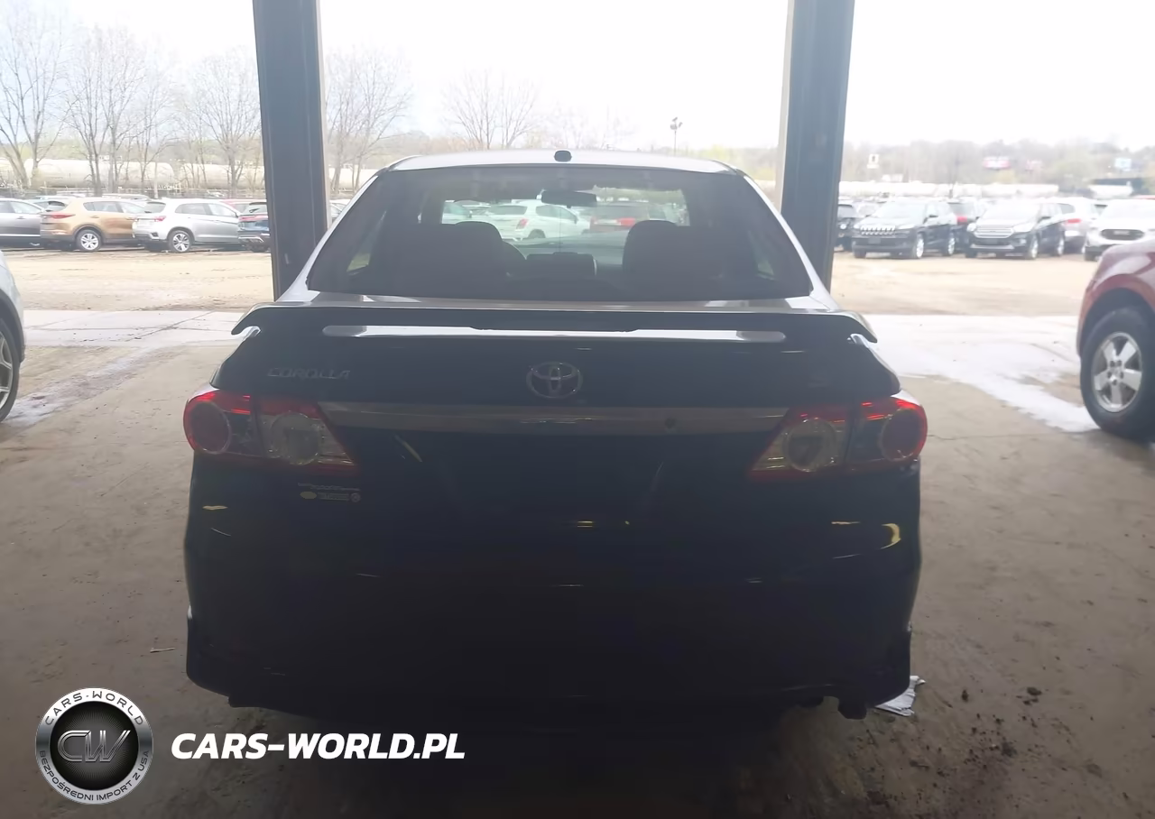 2013 Toyota Corolla S VIN:5YFBU4EE0DP182772 - 17