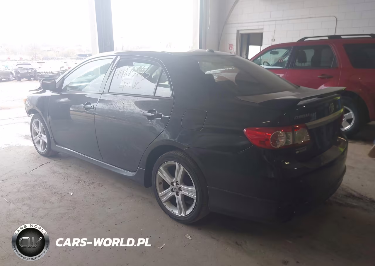 2013 Toyota Corolla S VIN:5YFBU4EE0DP182772 - 3