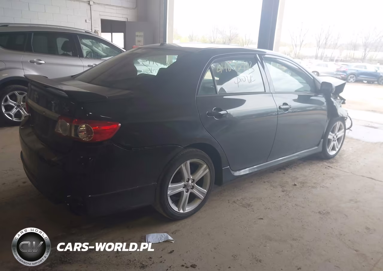 2013 Toyota Corolla S VIN:5YFBU4EE0DP182772 - 4