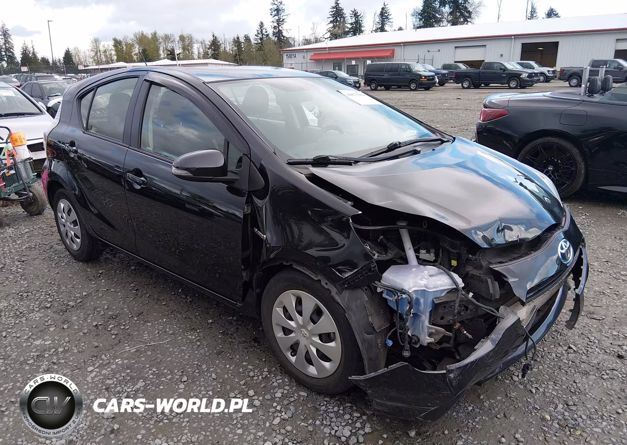 2014 Toyota Prius C Three