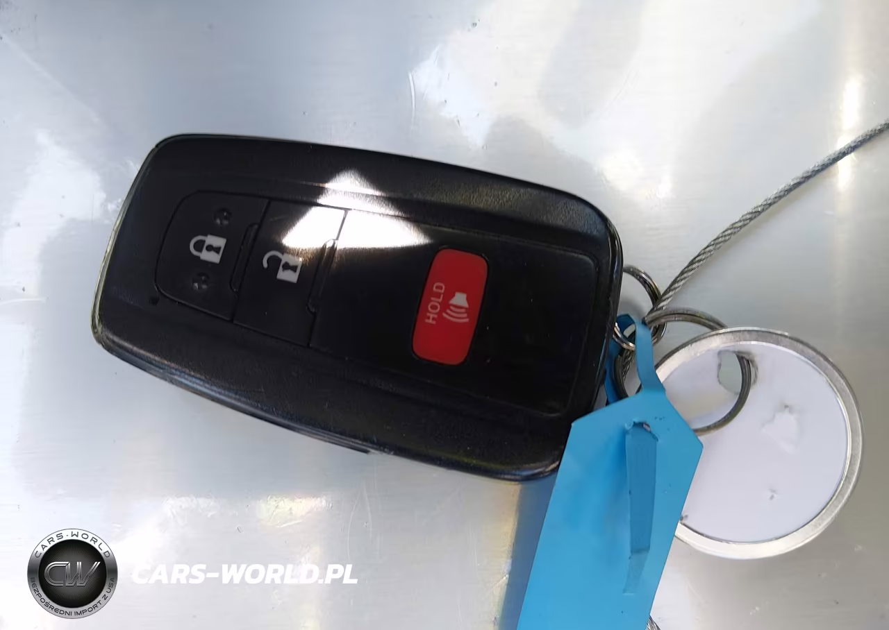 2017 Toyota Prius Two VIN:JTDKBRFU0H3031986 - 11
