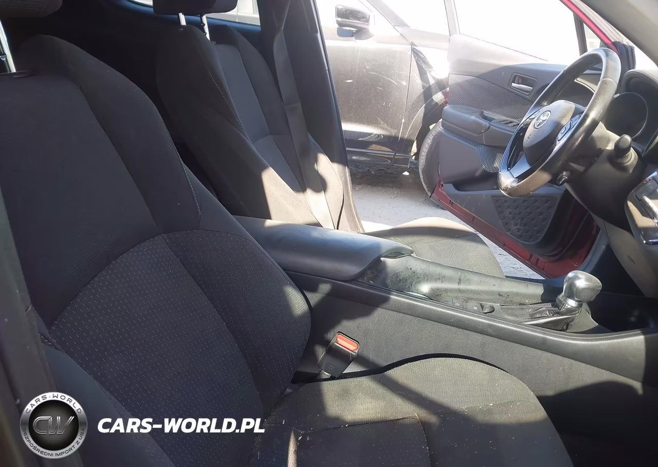 2018 Toyota C-Hr Xle Premium VIN:NMTKHMBX8JR045252 - 5