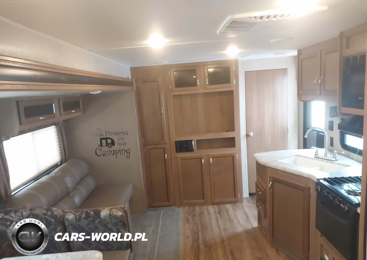 2017 Coachmen Catalina VIN:5ZT2CAUB4HU027836 - 15