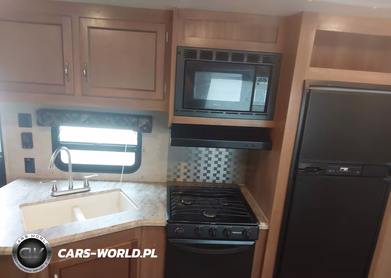 2017 Coachmen Catalina VIN:5ZT2CAUB4HU027836 - 18