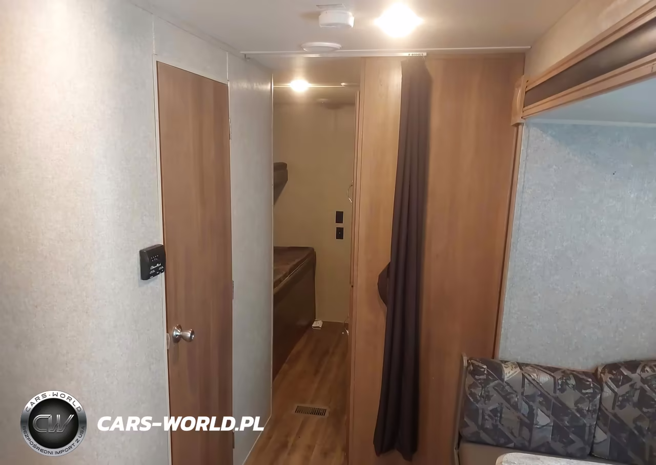 2017 Coachmen Catalina VIN:5ZT2CAUB4HU027836 - 8