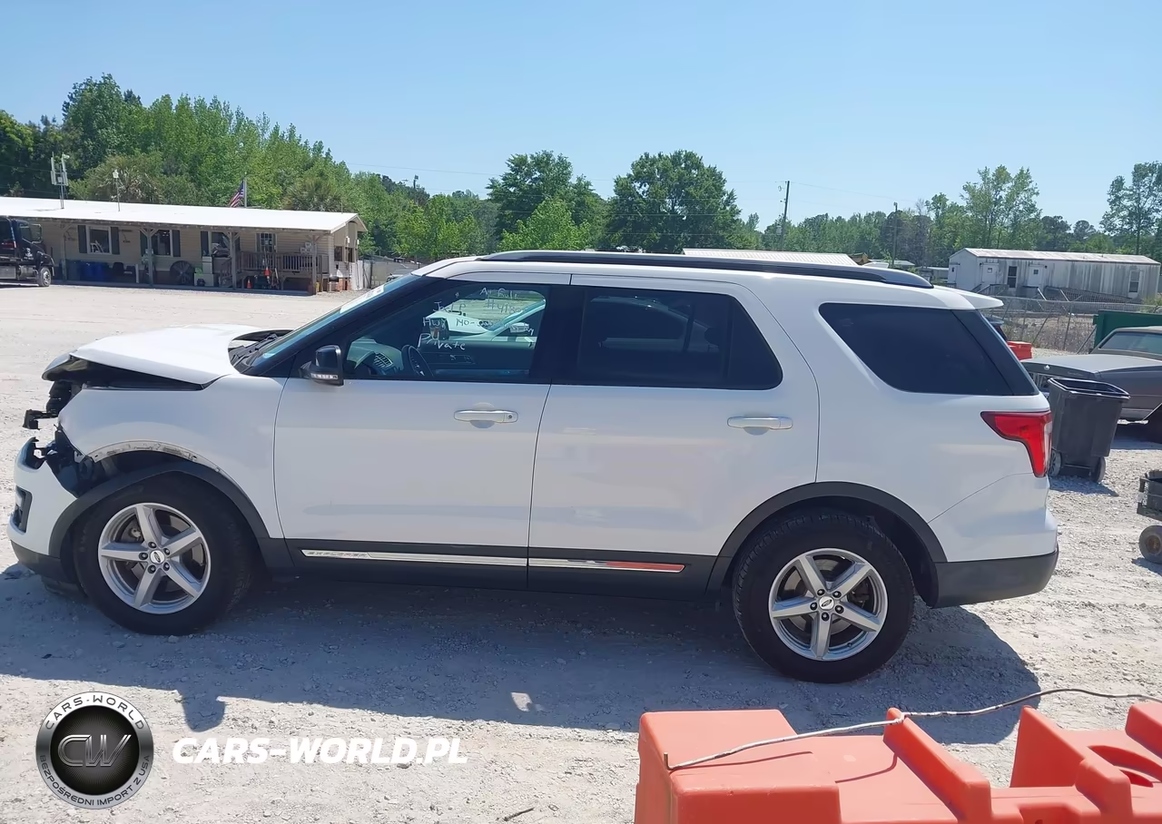 2017 Ford Explorer Xlt VIN:1FM5K8D87HGE34428 - 14
