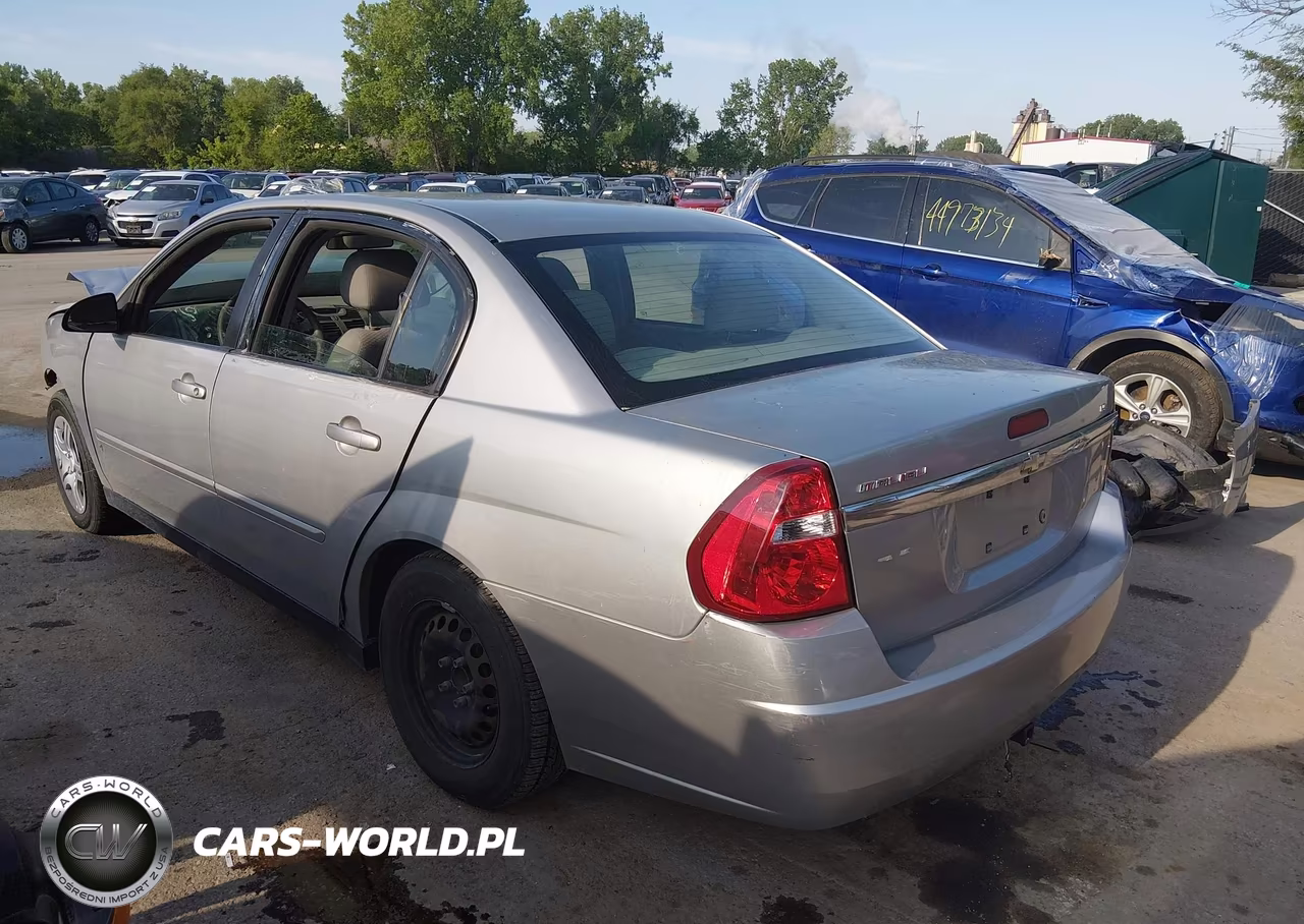 2008 Chevrolet Malibu Classic Ls VIN:1G1ZS58F38F142402 - 3