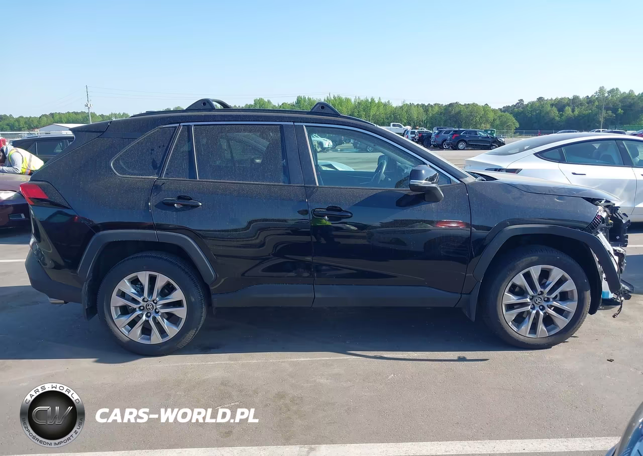 2024 Toyota Rav4 Xle Premium VIN:2T3C1RFV6RC295200 - 14