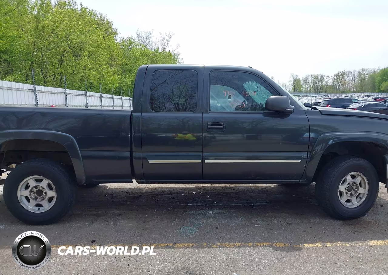 2005 Chevrolet Silverado 1500 Ls VIN:1GCEK19T45E212090 - 13