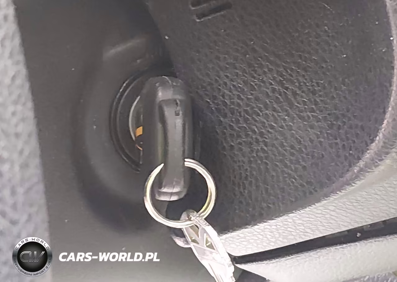 2017 Toyota Corolla Le VIN:5YFBURHE3HP687591 - 11
