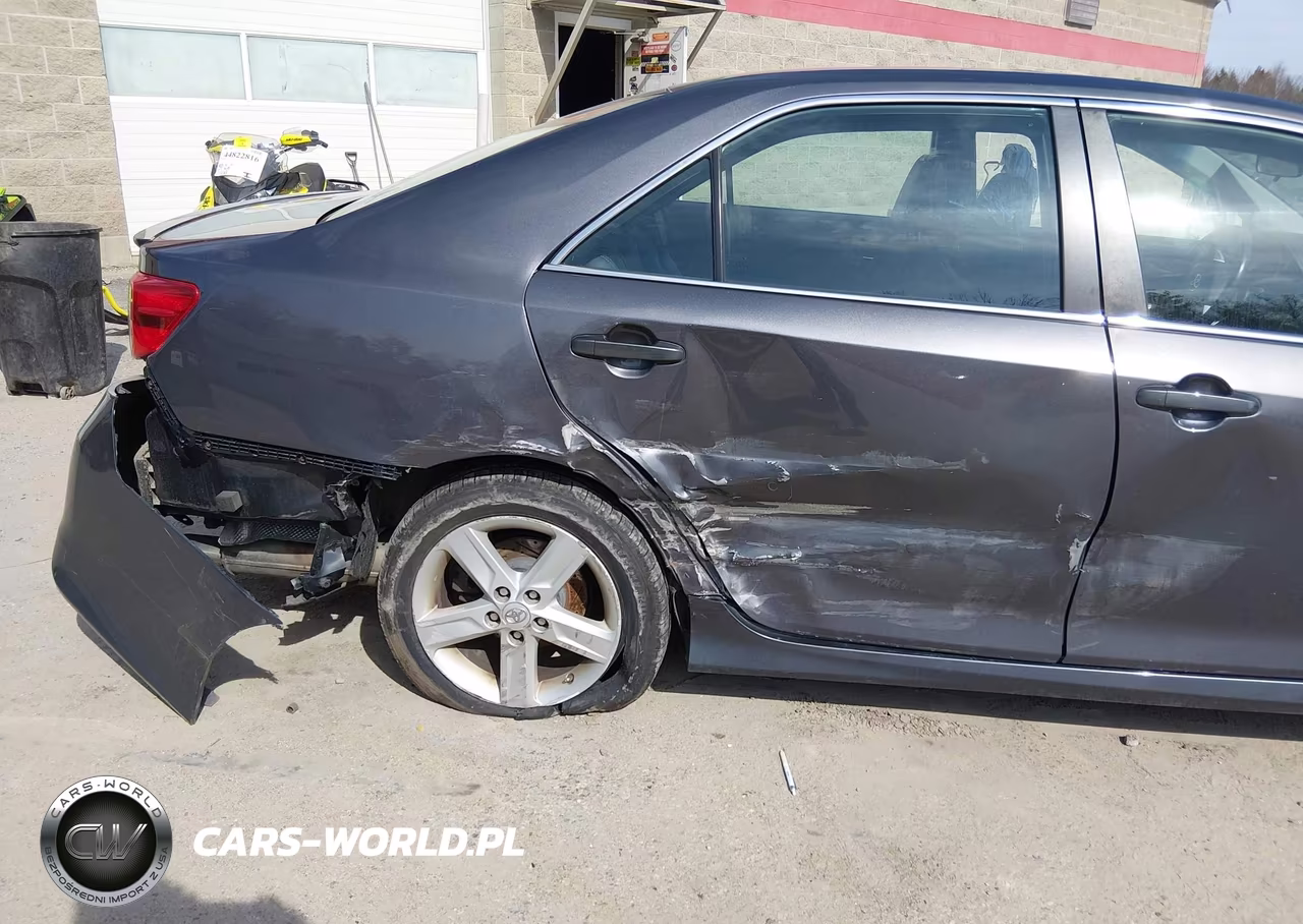 2014 Toyota Camry Se VIN:4T1BF1FK8EU818982 - 6