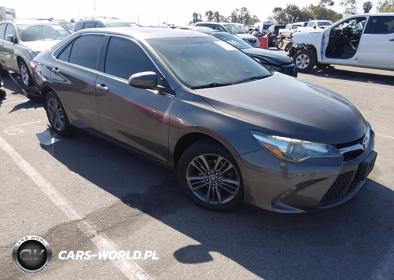 2017 Toyota Camry Se – zdjęcie 1 z 16