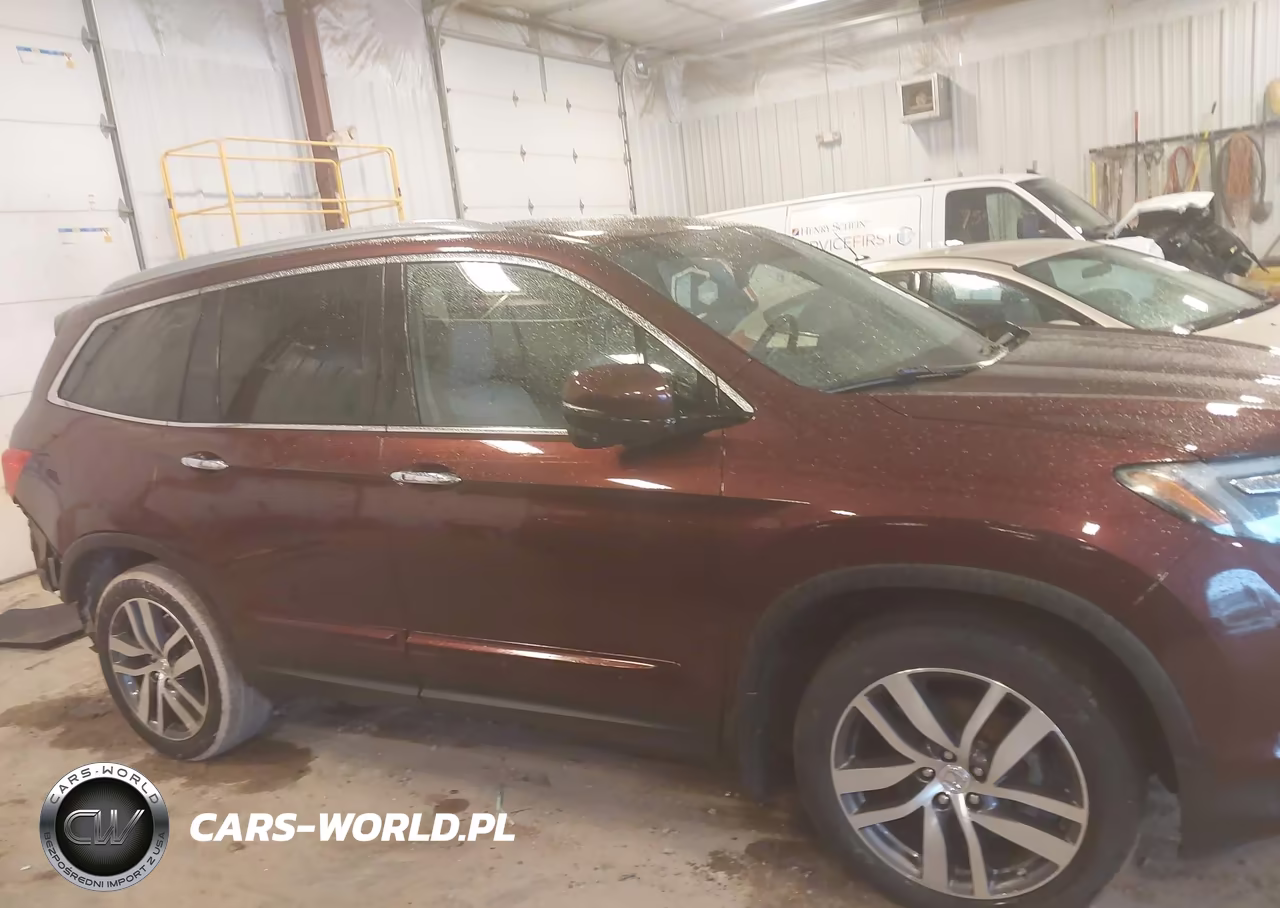 2016 Honda Pilot Touring VIN:5FNYF6H96GB119335 - 13