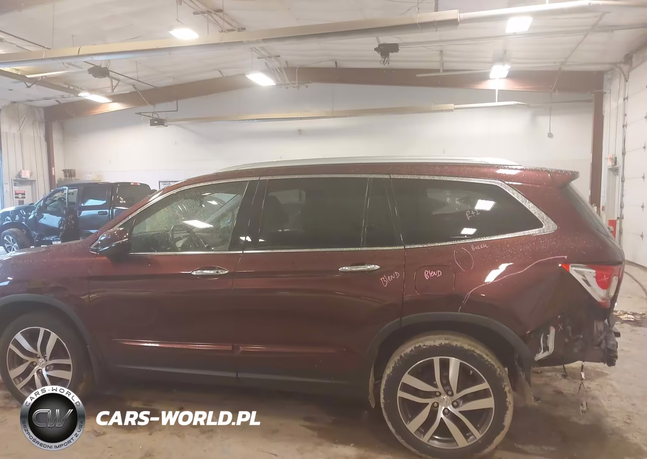 2016 Honda Pilot Touring VIN:5FNYF6H96GB119335 - 14